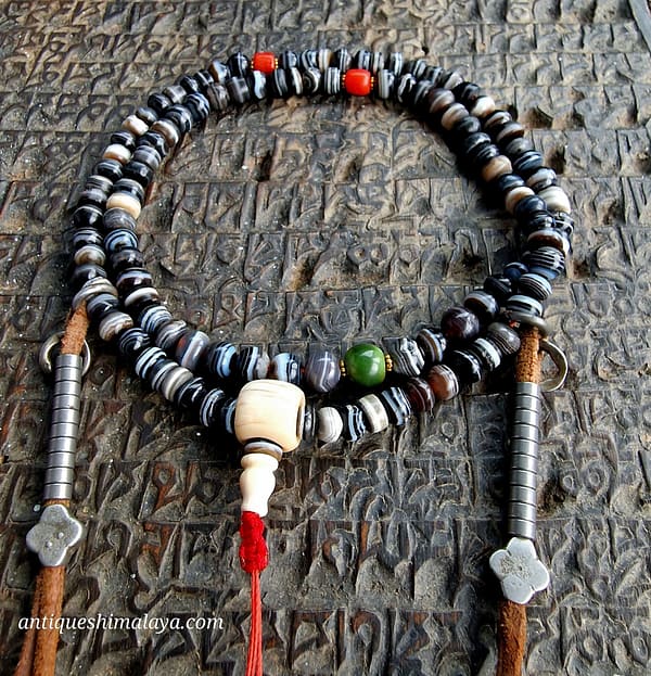 Tibetan Agate Mala